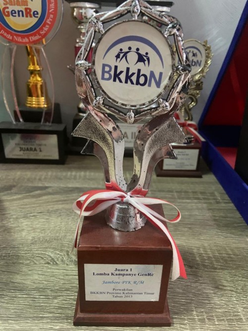 Penghargaan Juara 1 Lomba Kampanye GenRe