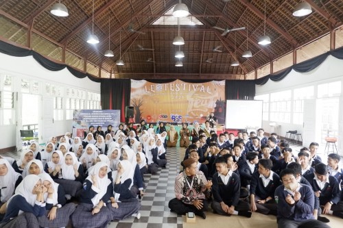 Sosialisasi KIE dan Program Bangga Kencana di SMA Islam Bunga Bangsa