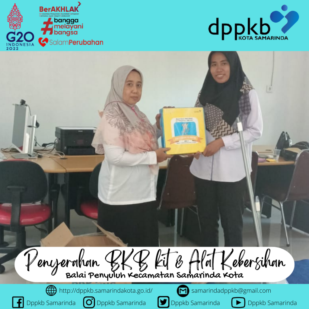Penyerahan BKB Kit di balai penyuluh Kecamatan Samarinda Kota